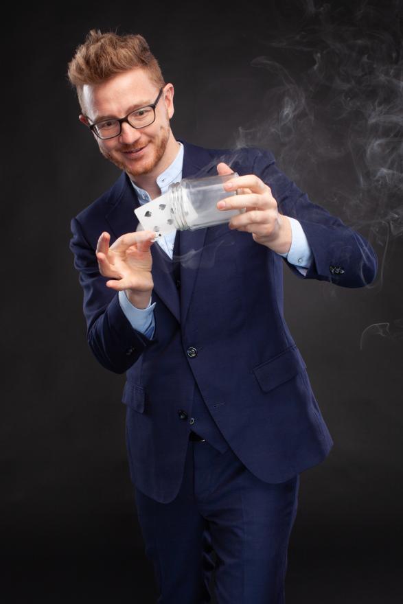 Wer Tino Plaz live erlebt, spürt sofort seine Leidenschaft und Genauigkeit.